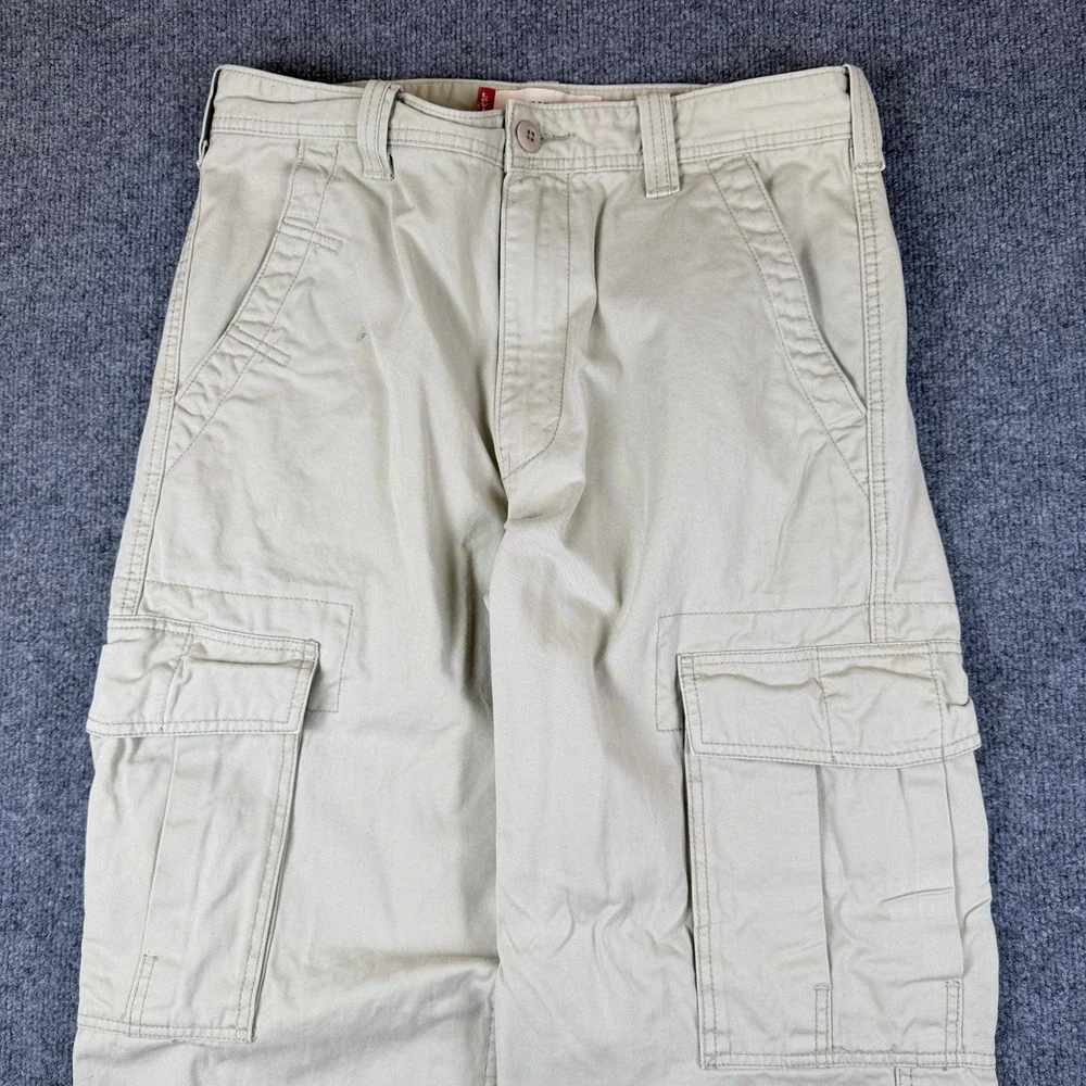 Levis excellent pre